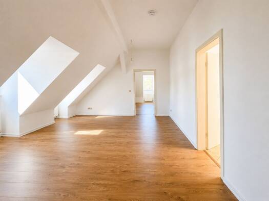 Wohnung zur Miete 560 € 2 Zimmer 53,5 m² 4. Geschoss Eilenburger Straße 39 a Reudnitz-Thonberg Südost 04317
