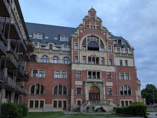 Maisonette zur Miete 1.583 € 4 Zimmer 115 m² Geschoss 4/5 frei ab 01.01.2026 Zentrum-Südost Leipzig 04103