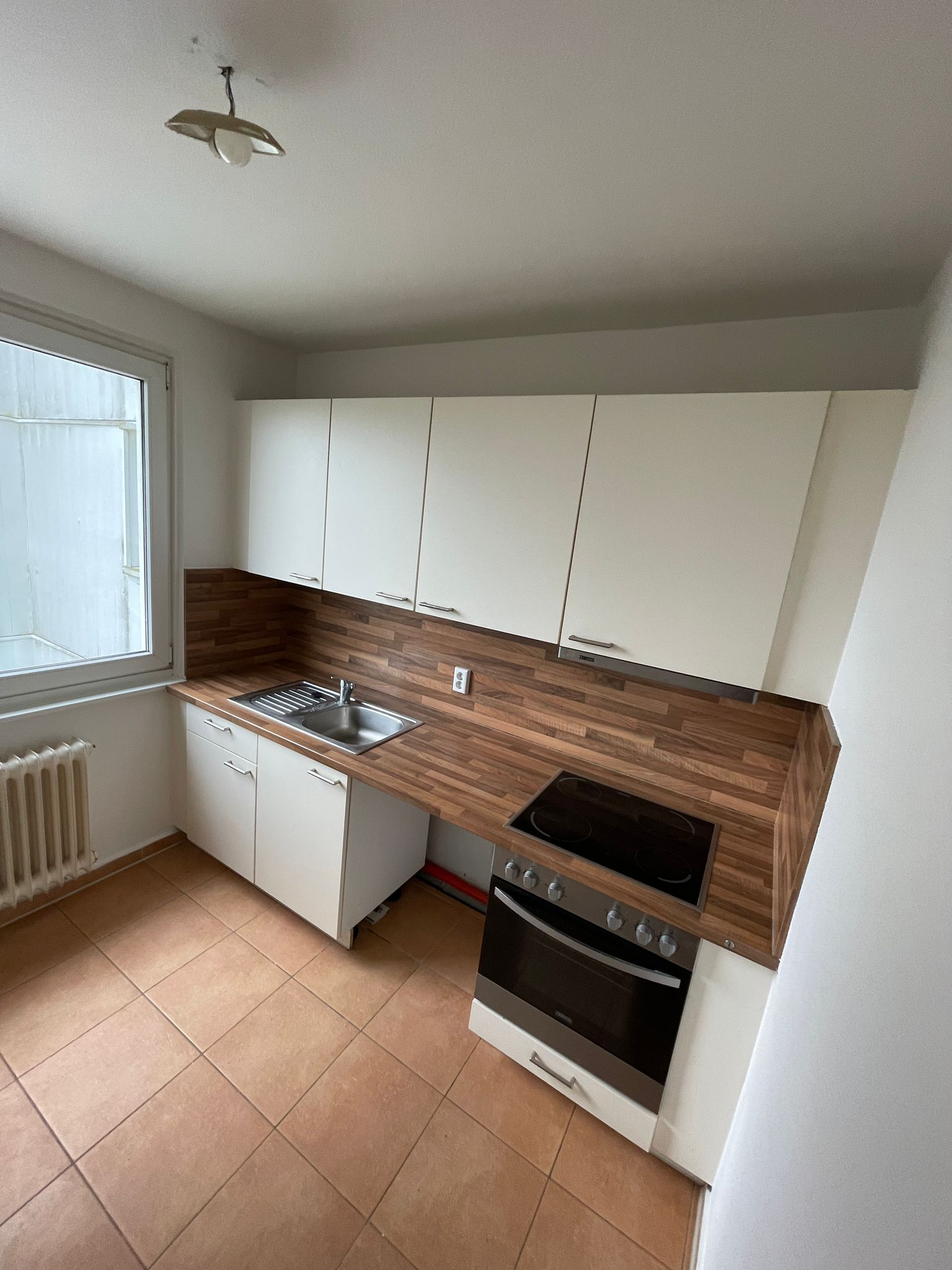 Wohnung zur Miete 744 € 3,5 Zimmer 77,5 m²<br/>Wohnfläche 10.<br/>Geschoss Schmiedekoppel 81 Wahlbezirk 10 Bad Schwartau 23611