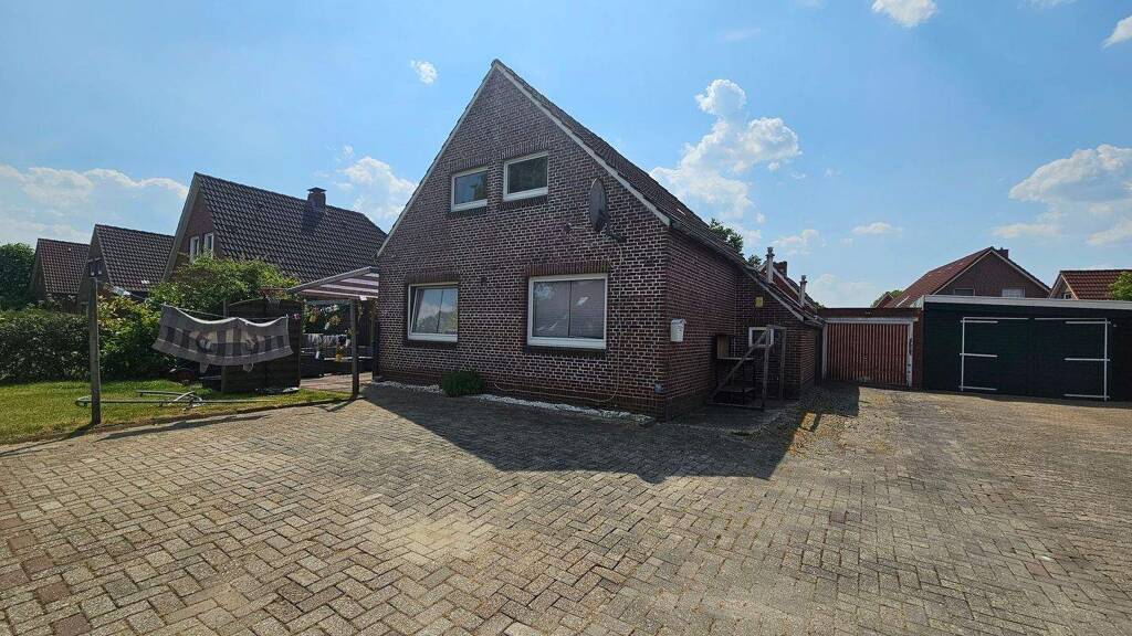 Mehrfamilienhaus zum Kauf 169.000 € 7 Zimmer 140 m² 645 m² Grundstück Jemgum 26844