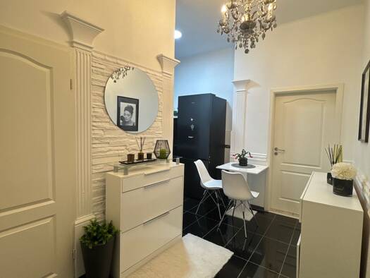 Wohnung zur Miete 950 € 2 Zimmer 70 m² Geschoss EG/4 frei ab 01.05.2026 Maxfeld Nürnberg 90409