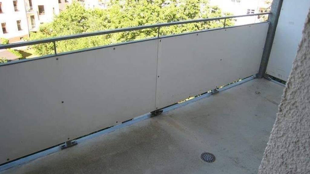 Wohnung zur Miete 319 € 2 Zimmer 64 m² EG frei ab 01.03.2026 Glösaer Straße 19 Ebersdorf Chemnitz 09131