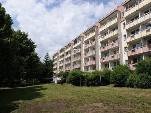 Wohnung zur Miete 475 € 4 Zimmer 73,9 m² frei ab sofort Von-Hoff-Straße 29 Gotha Gotha 99867