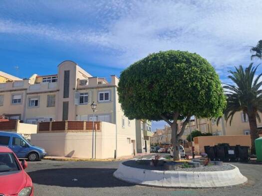 Wohnung zum Kauf 106.000 € 3 Zimmer 88 m² Telde 35213