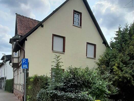 Einfamilienhaus zum Kauf 199.000 € 8 Zimmer 158 m² 639 m² Grundstück Büches Büdingen 63654