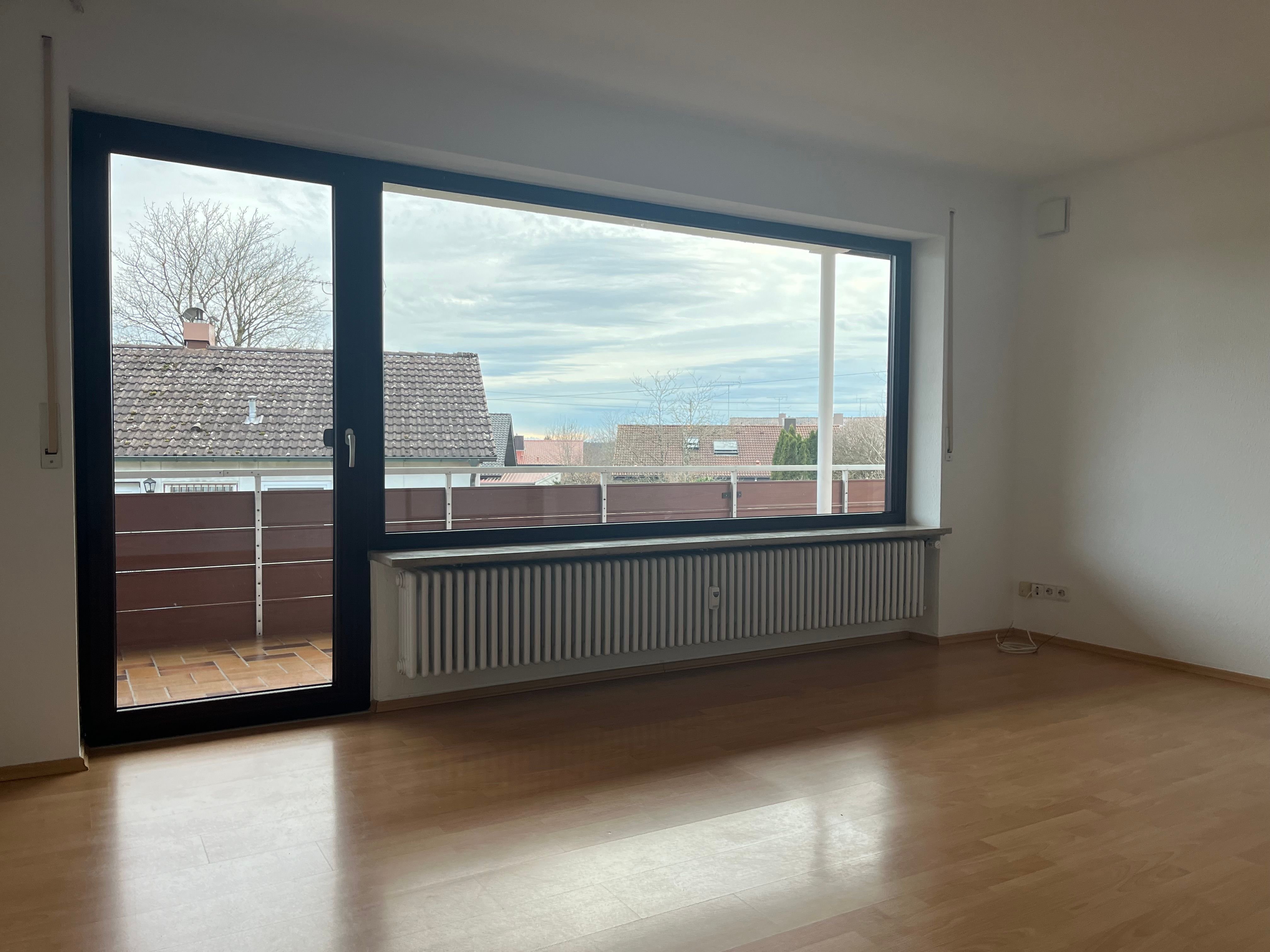 Wohnung zur Miete 1.200 € 4 Zimmer 126 m²<br/>Wohnfläche EG<br/>Geschoss ab sofort<br/>Verfügbarkeit Emmingen Emmingen-Liptingen 78576