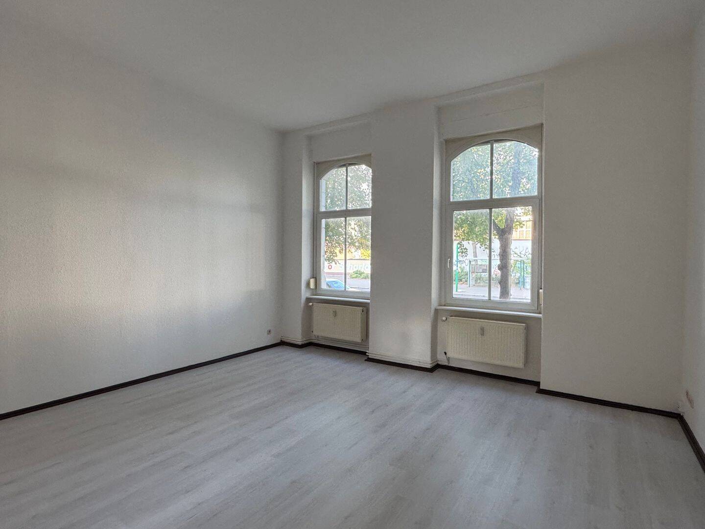 Altbauwohnung - Geräumige 3-Zimmer-Wohnung mit 97 m² im EG – sofort verfügbar! – Magdeburg – Vorschaubild 5