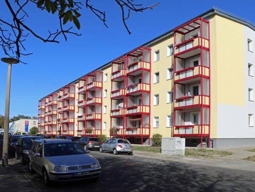 Wohnung zur Miete 355 € 2 Zimmer 48,7 m² 3. Geschoss Agnesstraße 8 Innenstadt Dessau-Roßlau 06844