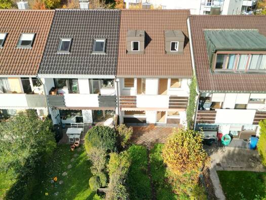 Reihenhaus zum Kauf provisionsfrei 790.000 € 6 Zimmer 123 m² 258 m² Grundstück Bergsonstraße 64 Pasing-Obermenzing München 81245