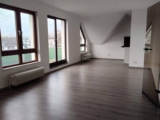 Maisonette zur Miete 1.400 € 4 Zimmer 120 m² Geschoss 2/3 frei ab sofort Achim Achim 28832