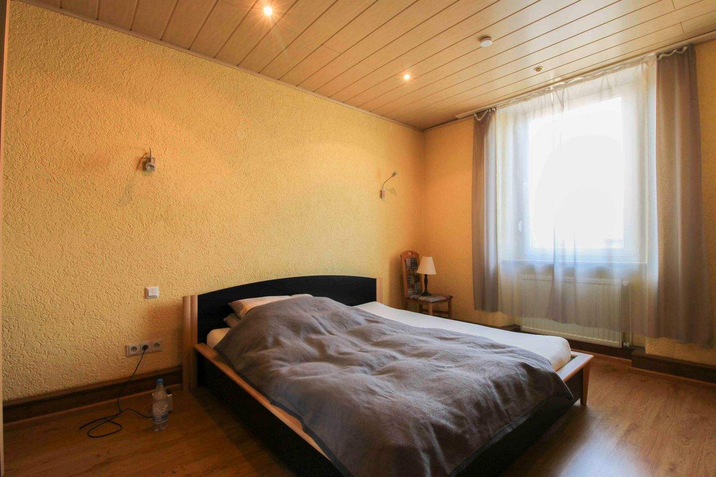 Immobilie in Gernsheim - Historischen Mehrfamilienhaus mit stabilem Ertrag - Ideales Investment für Kapitalanleger - Bild 4