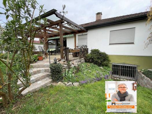 Bungalow zur Miete 1.500 € 6,5 Zimmer 150 m² 842 m² Grundstück frei ab sofort Neuenfelsstraße 4 Neuenburg Neuenburg am Rhein 79395