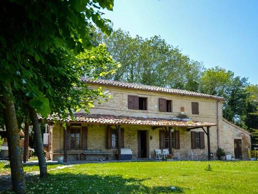Bauernhaus zum Kauf 370.000 € 8 Zimmer 240 m² 4.000 m² Grundstück frei ab sofort Recanati