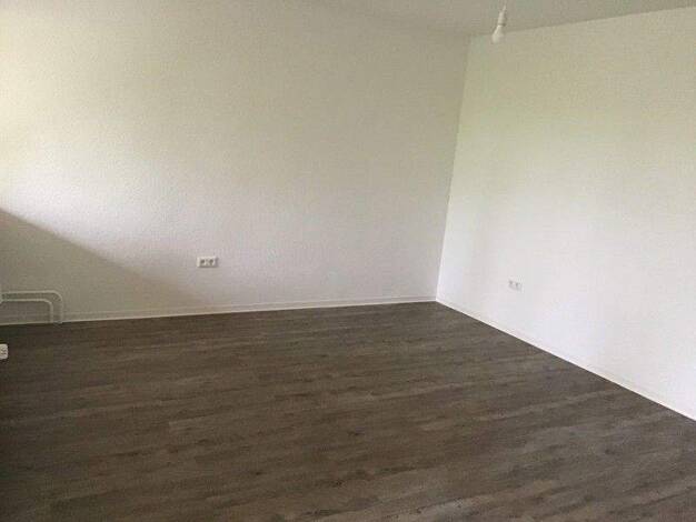 Wohnung zur Miete 870 € 4 Zimmer 95,6 m² 2. Geschoss frei ab 10.02.2026 Reichweinweg 14 Mühlenberg Hannover 30457