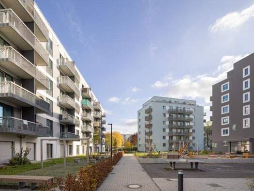 Wohnung zur Miete 769 € 2 Zimmer 51,4 m² 1. Geschoss frei ab sofort Brigitte-Reimann-Straße 4 Hellersdorf Berlin 12629