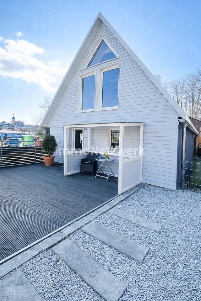 Immobilie in Regnitzlosau - ***Exklusives Wohnhaus mit Scheune - ein Anwesen voller Charakter und Möglichkeiten*** - Bild 1