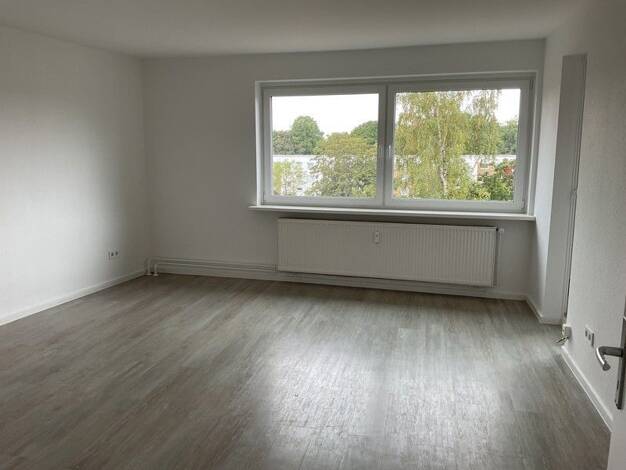 Wohnung zur Miete 775 € 3 Zimmer 79,6 m² 3. Geschoss frei ab 31.08.2026 Julius-Leber-Weg 2 Mühlenberg Ricklingen 30457
