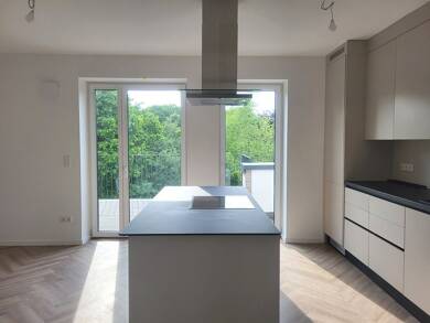 Wohnung zur Miete 1.980 € 3 Zimmer 127,8 m² Dachgeschoss, 4. Geschoss frei ab sofort Sörensenstr. 14-16 Gaarden - Süd / Kronsburg Bezirk 4 Kiel 24143