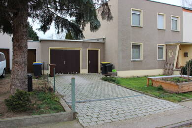 Einfamilienhaus zur Miete 1.050 € 6 Zimmer 140 m² frei ab 01.07.2025 Professor Oberdorf Siedlung 10 Bernburg Bernburg 06406