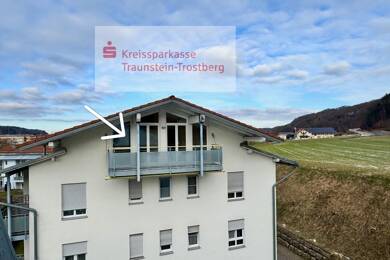 Wohnung zum Kauf 239.000 € 2 Zimmer 58 m² Dachgeschoss Trostberg Trostberg 83308