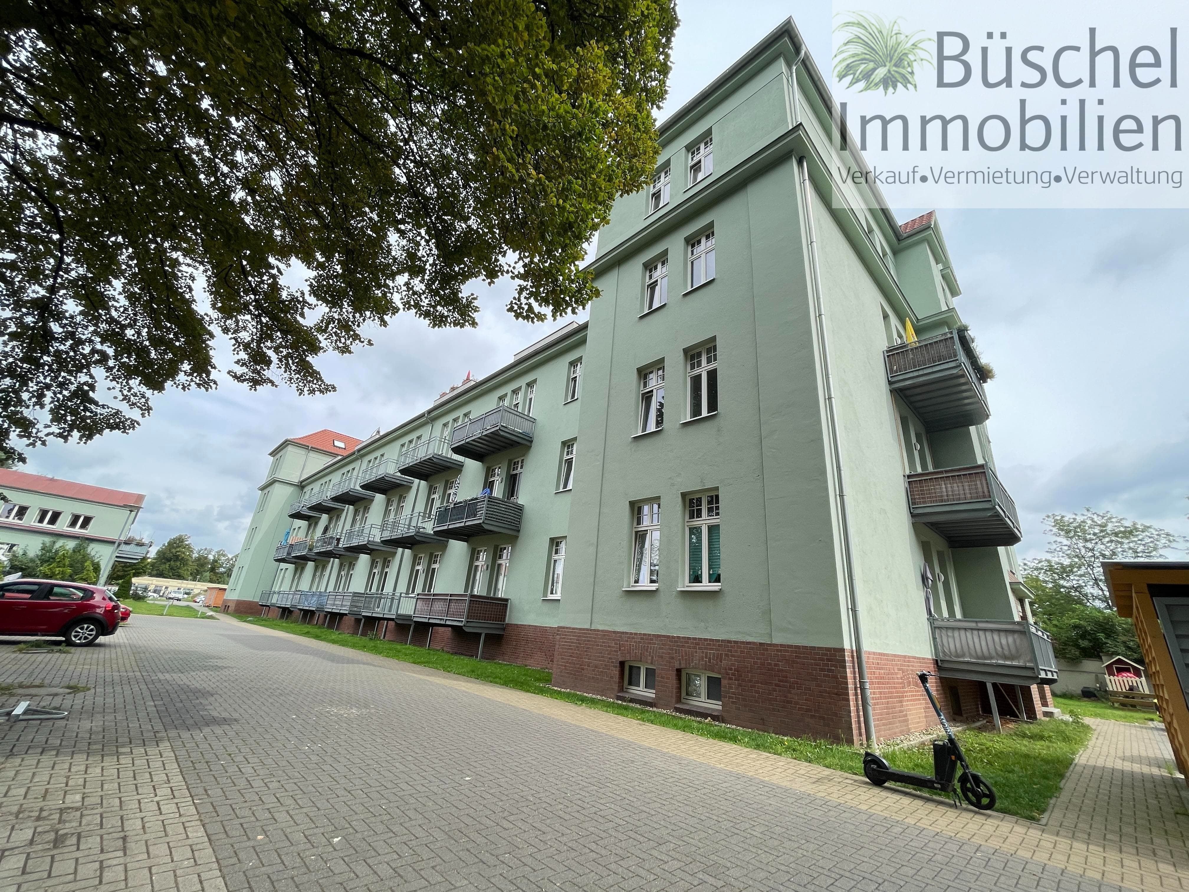 Wohnung zur Miete 600 € 3 Zimmer 80,9 m²<br/>Wohnfläche 1.<br/>Geschoss 01.01.2025<br/>Verfügbarkeit An der Enckekaserne 14 Beimssiedlung Magdeburg 39110