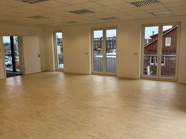Praxis zur Miete provisionsfrei 1.080 € 90 m² Bürofläche Hansestraße 2-4 Stade 21680
