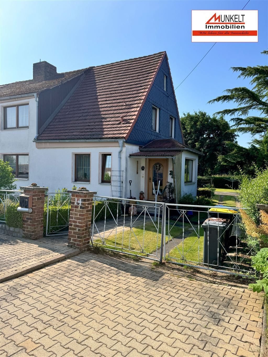 Doppelhaushälfte zum Kauf 120.000 € 5 Zimmer 110 m²<br/>Wohnfläche 520 m²<br/>Grundstück Geußnitz Geußnitz 06712