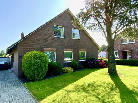 Einfamilienhaus zum Kauf 295.000 € 8 Zimmer 198,7 m² 1.438 m² Grundstück frei ab sofort Cleverns-Sandel Jever 26441