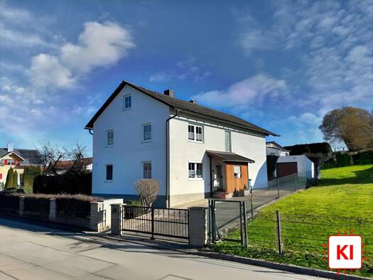 Einfamilienhaus zum Kauf 320.000 € 8 Zimmer 153 m² 570 m² Grundstück frei ab sofort Irlbach 94342