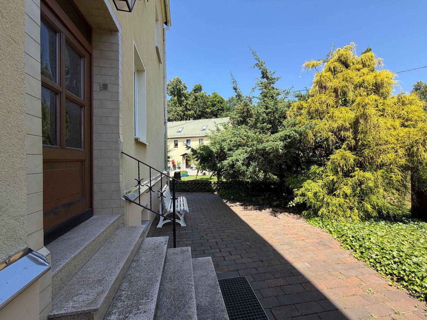 Einfamilienhaus zum Kauf - Ansicht 2