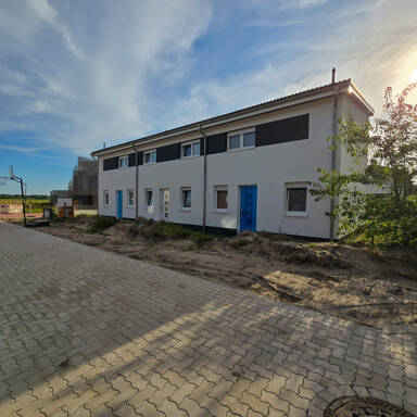 Wohnung zum Kauf 276.000 € 4 Zimmer 96 m² Wintermoor an der Chaussee Schneverdingen 29640