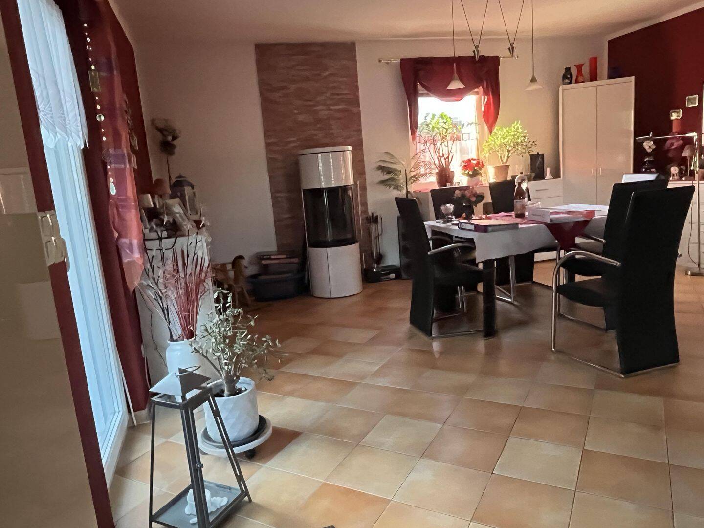 Einfamilienhaus zum Kauf - Mehr