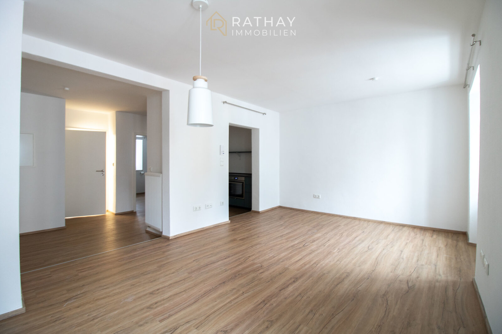 Wohnung zum Kauf 185.000 € 1 Zimmer 40 m²<br/>Wohnfläche 2.<br/>Geschoss Abensberg Abensberg 93326