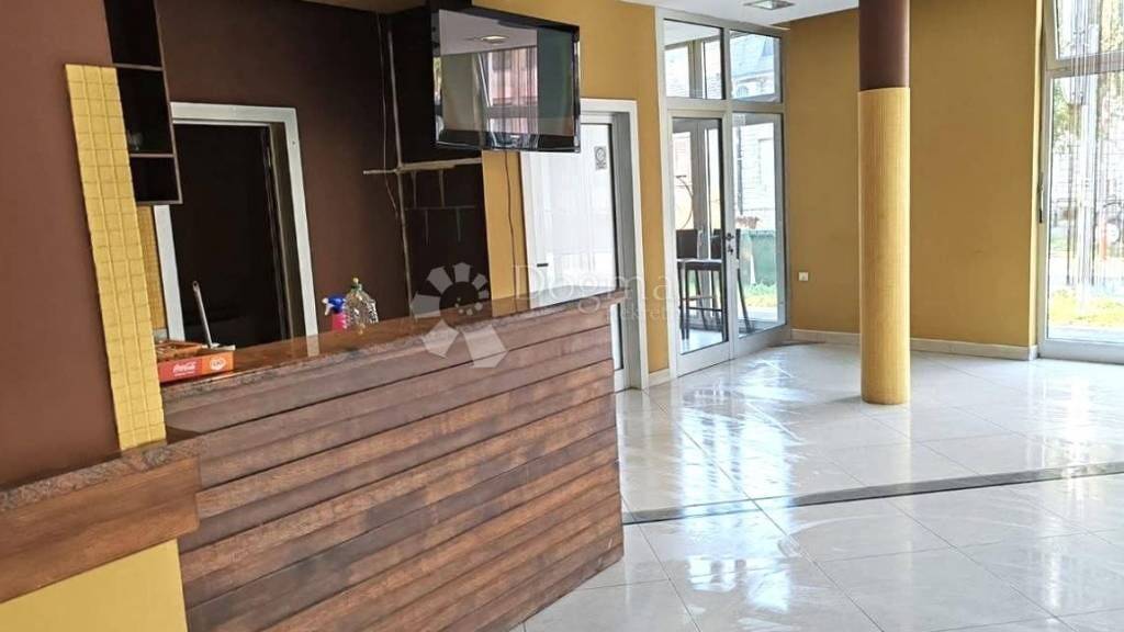 Ladenfläche zur Miete 800 € 2 Zimmer Donji grad, Jug II, Tenja