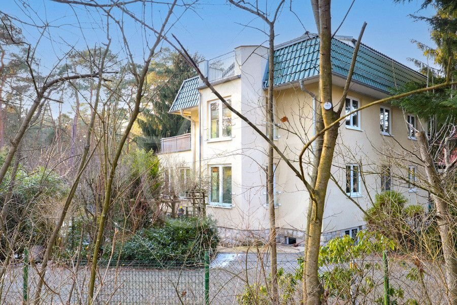 Mehrfamilienhaus zum Kauf als Kapitalanlage geeignet 1.280.000 € 12 Zimmer 366 m²<br/>Wohnfläche 765 m²<br/>Grundstück Schöneiche bei Berlin 15566