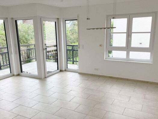Wohnung zum Kauf 360.000 € 3 Zimmer 79 m² frei ab sofort Neuhausen auf den Fildern 73765
