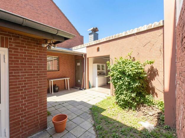 Reihenendhaus zum Kauf 230.000 € 5 Zimmer 99,1 m² 686 m² Grundstück Blatzheim Kerpen 50171