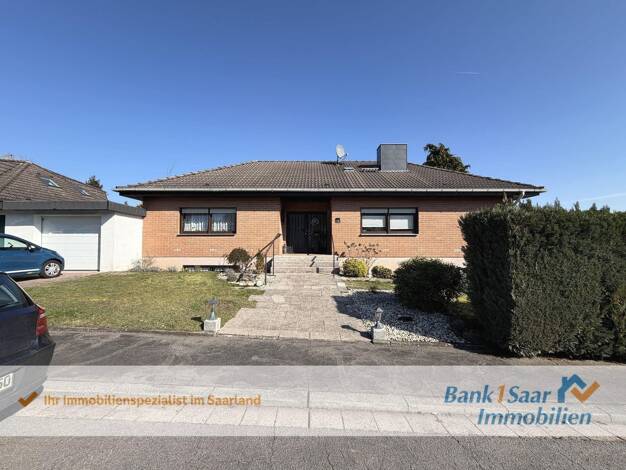 Bungalow zum Kauf 360.000 € 5 Zimmer 160,3 m² 854 m² Grundstück Kohlhof Neunkirchen 66539