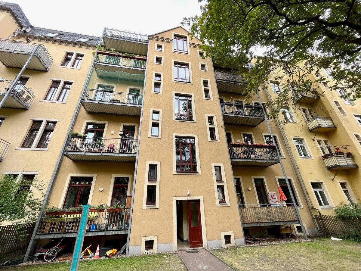 Property thumbnail 3