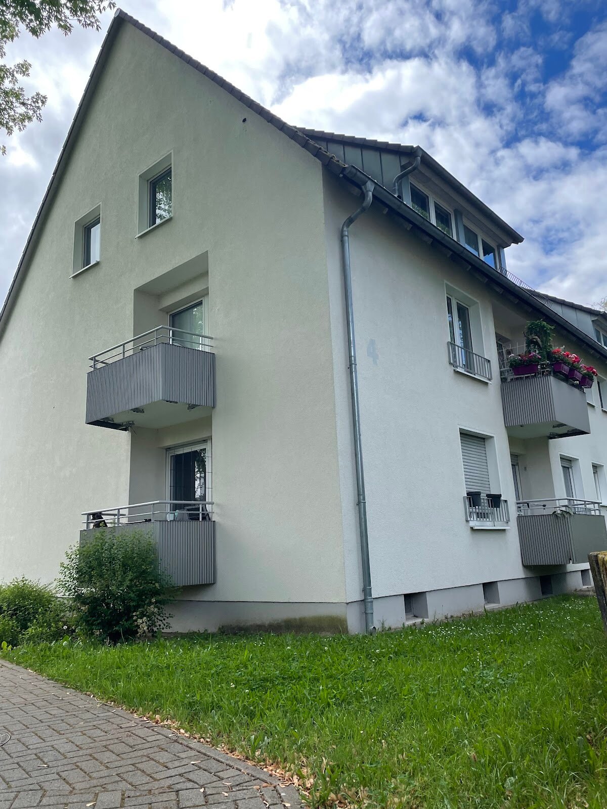 Wohnung zur Miete 492 € 3 Zimmer 70,1 m²<br/>Wohnfläche 1.<br/>Geschoss 01.01.2025<br/>Verfügbarkeit Goethestraße 4 Ober-Ramstadt Ober-Ramstadt 64372