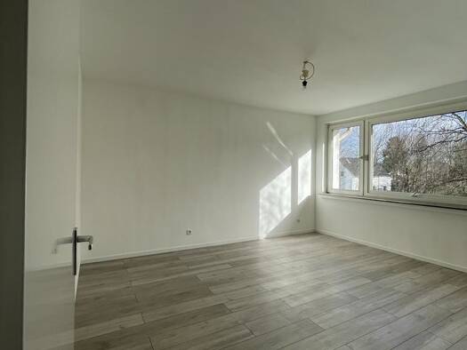 Wohnung zum Kauf 280.000 € 3 Zimmer 76 m² 2. Geschoss Höhscheiderstraße 69 Ohligs-Aufderhöhe Solingen / Ohligs 42699