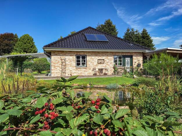 Bungalow zum Kauf 415.000 € 4 Zimmer 106 m² 1.204 m² Grundstück Dückerswisch Schafstedt 25725