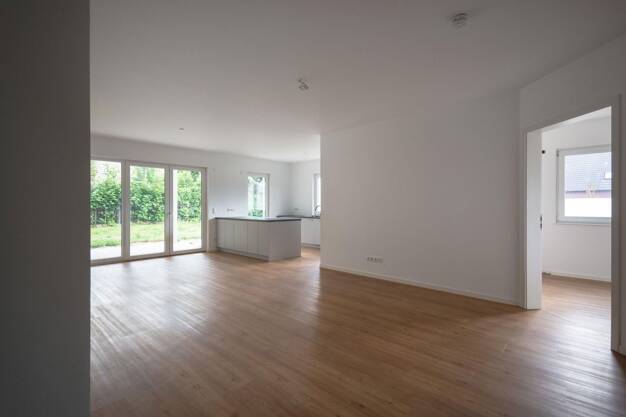 Wohnung zur Miete 1.582 € 3 Zimmer 90,4 m² EG frei ab 01.07.2025 Karl-Marx-Straße 8 Hohen Neuendorf Hohen Neuendorf 16540