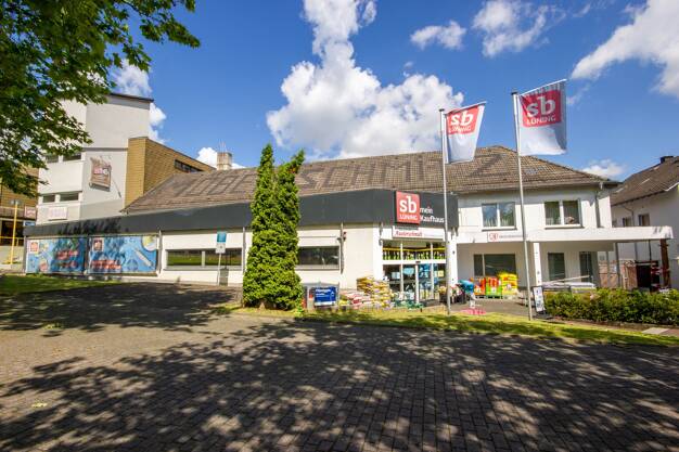 Wohn- und Geschäftshaus zum Kauf als Kapitalanlage geeignet 995.000 € 2.458 m² 3.880 m² Grundstück Belecke Warstein 59581
