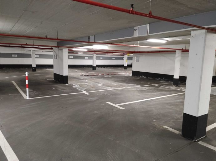 Tiefgaragenstellplatz zur Miete provisionsfrei 220 € Schirmerstraße 71 Pempelfort Düsseldorf 40211