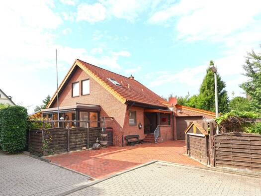 Einfamilienhaus zum Kauf 295.000 € 3 Zimmer 134 m² 471 m² Grundstück Lübbecke Lübbecke 32312