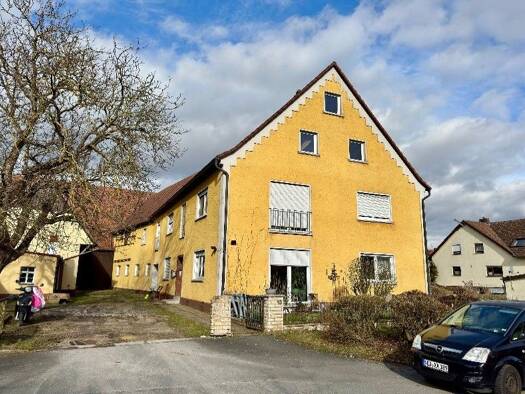 Wohnung zur Miete 800 € 5 Zimmer 132 m² Geschoss 1/2 frei ab 01.11.2026 Rappoldshofen Gerhardshofen 91466