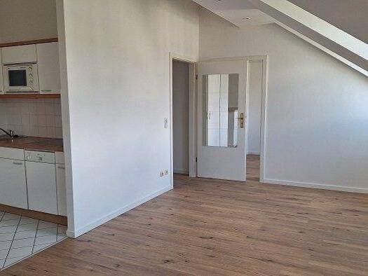 Wohnung zur Miete 279 € 2 Zimmer 41 m² 5. Geschoss Weststraße 55 Kaßberg Chemnitz 09112