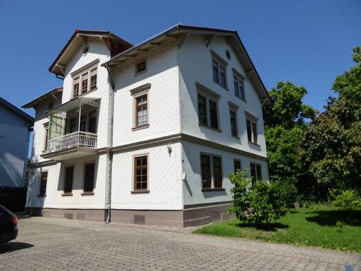 Wohnung zur Miete 1.225 € 5 Zimmer 144 m² frei ab sofort Arnstadt 99310