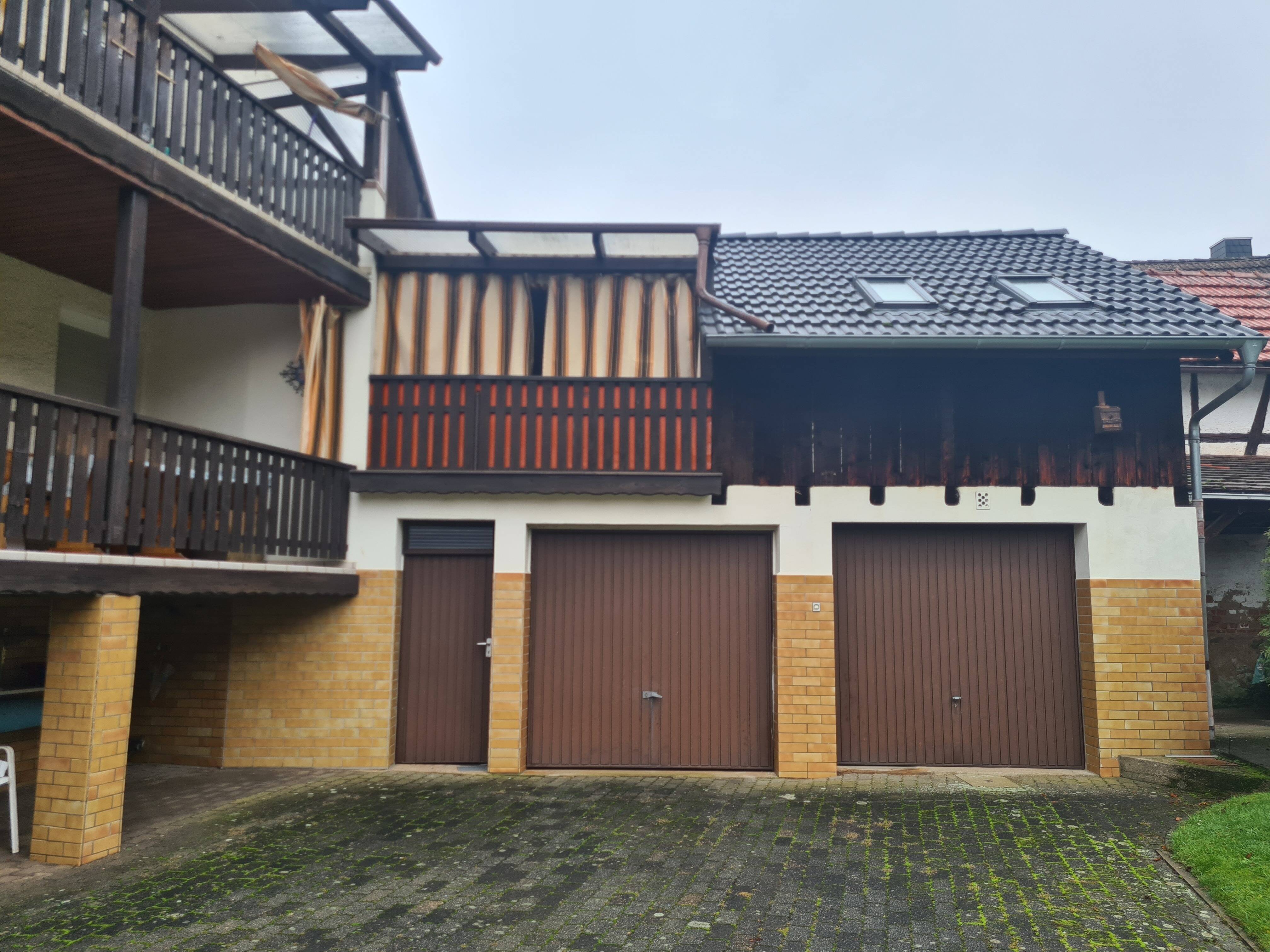 Immobilie in Sailauf - MFH mit neuer Heizung und Bauplatz mit Baugenehmigung! - Bild 3